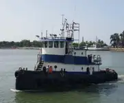 இழுக்கும் படகு விற்பனைக்கு