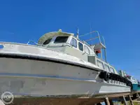 குழு படகு விற்பனைக்கு