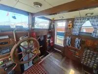 தீயணைப்பு படகு விற்பனைக்கு