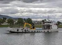 படகு விற்பனைக்கு