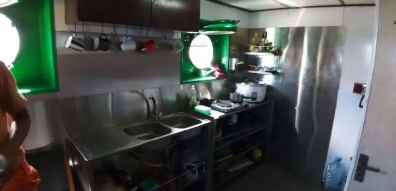 இழுக்கும் படகு விற்பனைக்கு