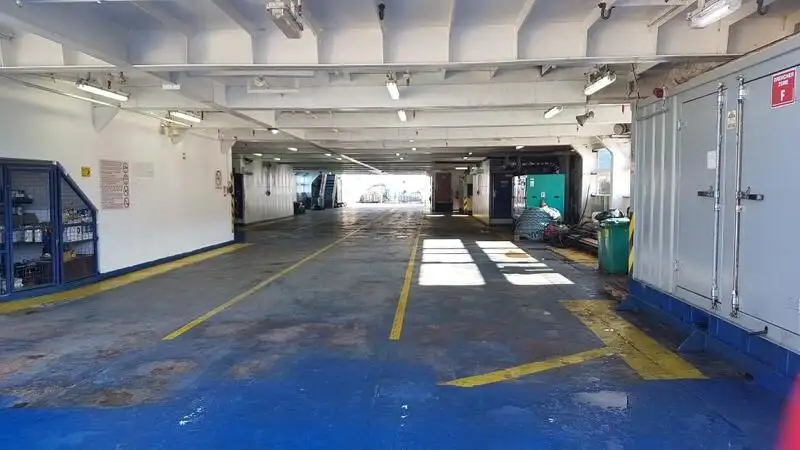 ரோபாக்ஸ் கப்பல் விற்பனைக்கு