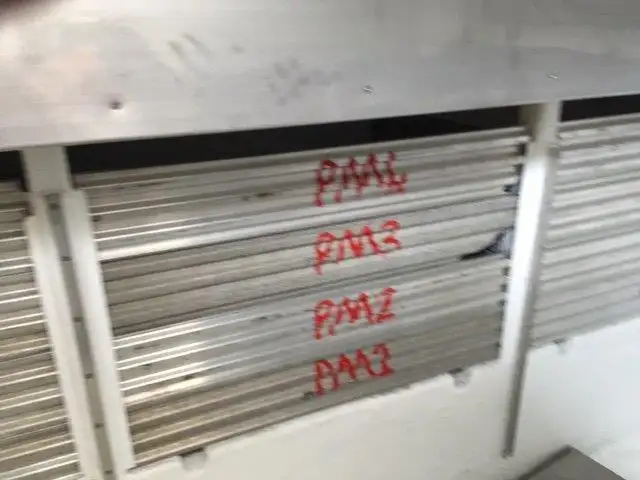 டிராலர் விற்பனைக்கு