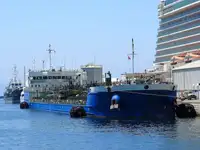 Oil/Chemical tanker விற்பனைக்கு