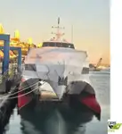 பயணிகள் கப்பல் விற்பனைக்கு