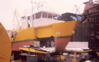 இழுவை படகு விற்பனைக்கு