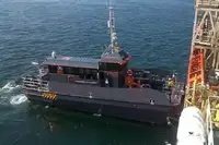 குழு படகு விற்பனைக்கு