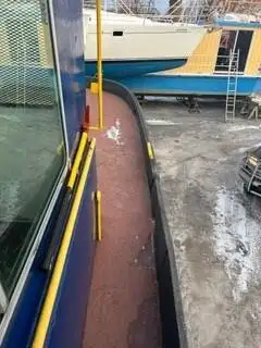 இழுக்கும் படகு விற்பனைக்கு
