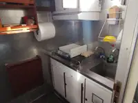 இழுக்கும் படகு விற்பனைக்கு