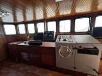 டிராலர் விற்பனைக்கு