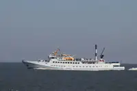 பயணிகள் கப்பல் விற்பனைக்கு