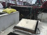 டிராலர் விற்பனைக்கு