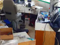 டிராலர் விற்பனைக்கு
