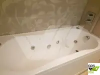 குரூஸ் கப்பல் விற்பனைக்கு