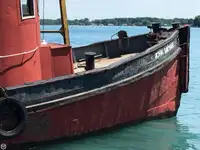 இழுக்கும் படகு விற்பனைக்கு