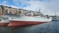 டிராலர் விற்பனைக்கு