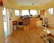 இழுக்கும் படகு விற்பனைக்கு