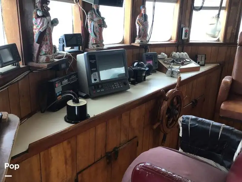 டிராலர் விற்பனைக்கு