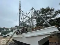 டிராலர் விற்பனைக்கு