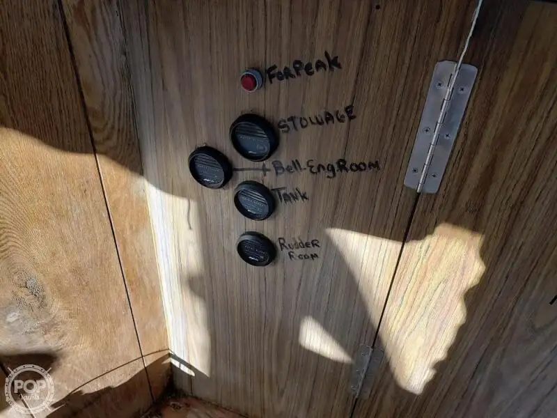 படகு கப்பல் விற்பனைக்கு