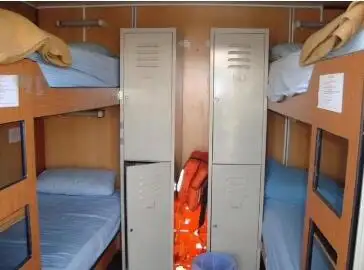 இழுக்கும் படகு விற்பனைக்கு
