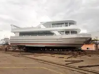 பயணிகள் கப்பல் விற்பனைக்கு