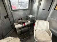 காவல் படகு விற்பனைக்கு