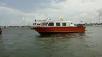 குழு படகு விற்பனைக்கு