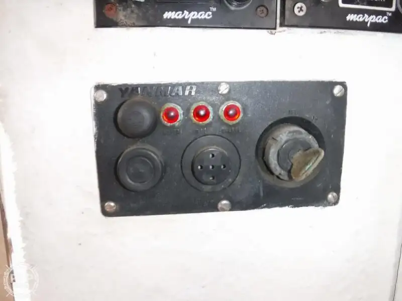 டிராலர் விற்பனைக்கு