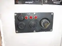 டிராலர் விற்பனைக்கு