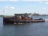 இழுவை படகு விற்பனைக்கு