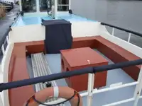 பarge விற்பனைக்கு