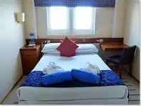குரூஸ் கப்பல் விற்பனைக்கு