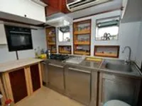 படகு விற்பனைக்கு