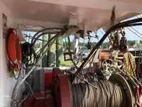 டிராலர் விற்பனைக்கு