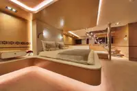 குரூஸ் கப்பல் விற்பனைக்கு