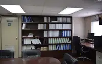 எல்என்ஜி கொண்டு செல்லும் கப்பல் விற்பனைக்கு