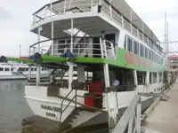 படகு கப்பல் விற்பனைக்கு