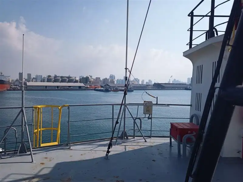 இழுக்கும் படகு விற்பனைக்கு