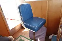 இழுவைப்படகு விற்பனைக்கு