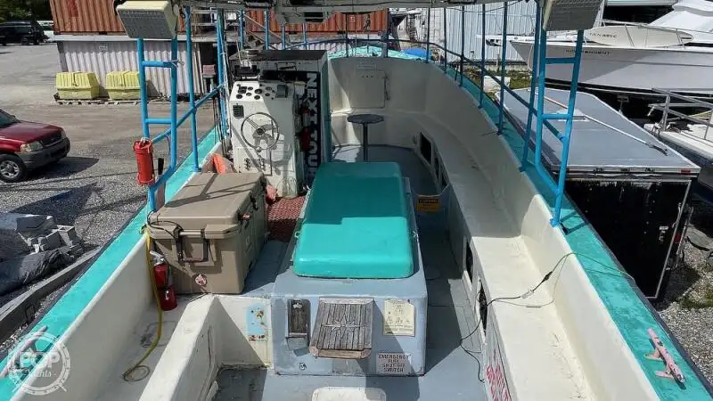 குரூஸ் கப்பல் விற்பனைக்கு
