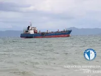 எண்ணெய் / இரசாயன டேங்கர் விற்பனைக்கு