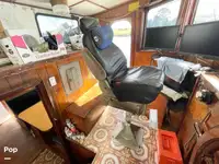 டிராலர் விற்பனைக்கு