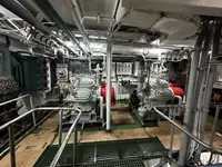 டிராலர் விற்பனைக்கு
