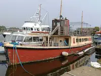 படகு கப்பல் விற்பனைக்கு