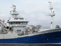 டிராலர் விற்பனைக்கு