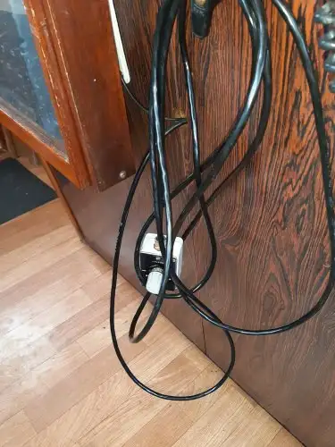 டிராலர் விற்பனைக்கு