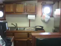 இழுக்கும் படகு விற்பனைக்கு