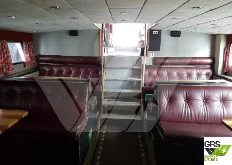 குரூஸ் கப்பல் விற்பனைக்கு