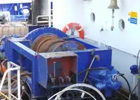 வேலை செய்யும் படகுகள் விற்பனைக்கு